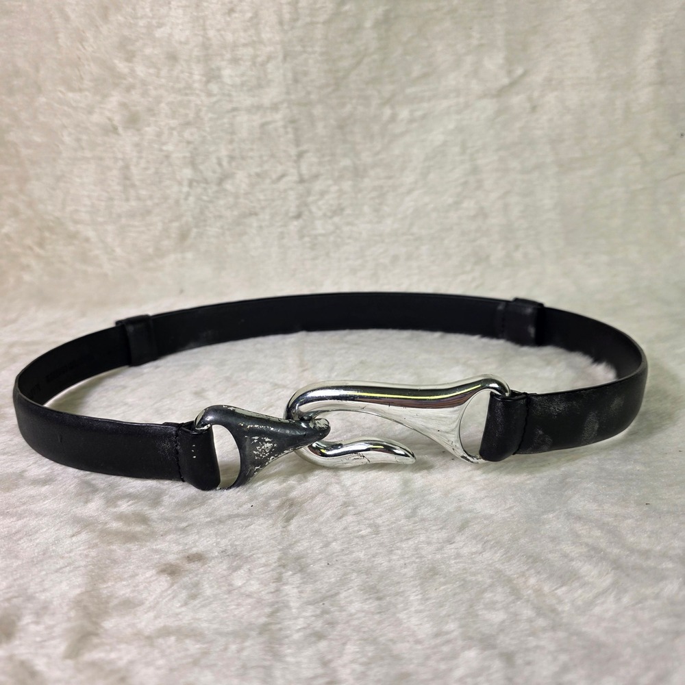 VTG Chico's Leather Hook Buckle Belt Black Sculptural Hardware Med Large Adj